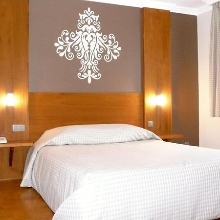Hotel Le Joli Bois Waterloo Room photo