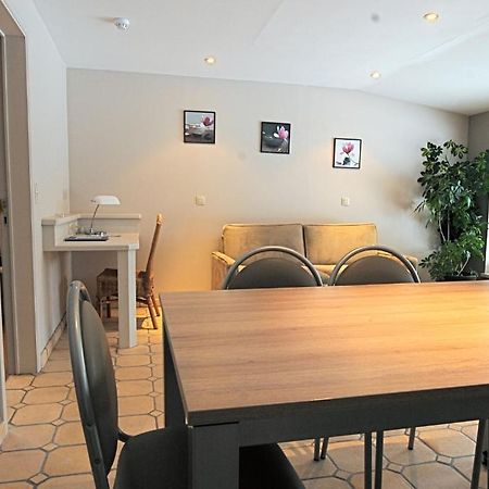 Hotel Le Joli Bois Waterloo Room photo